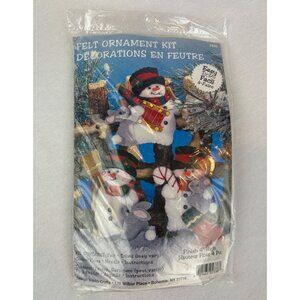 Vintage Felt Ornament Craft Kit Snowman Christmas Holiday Winter
